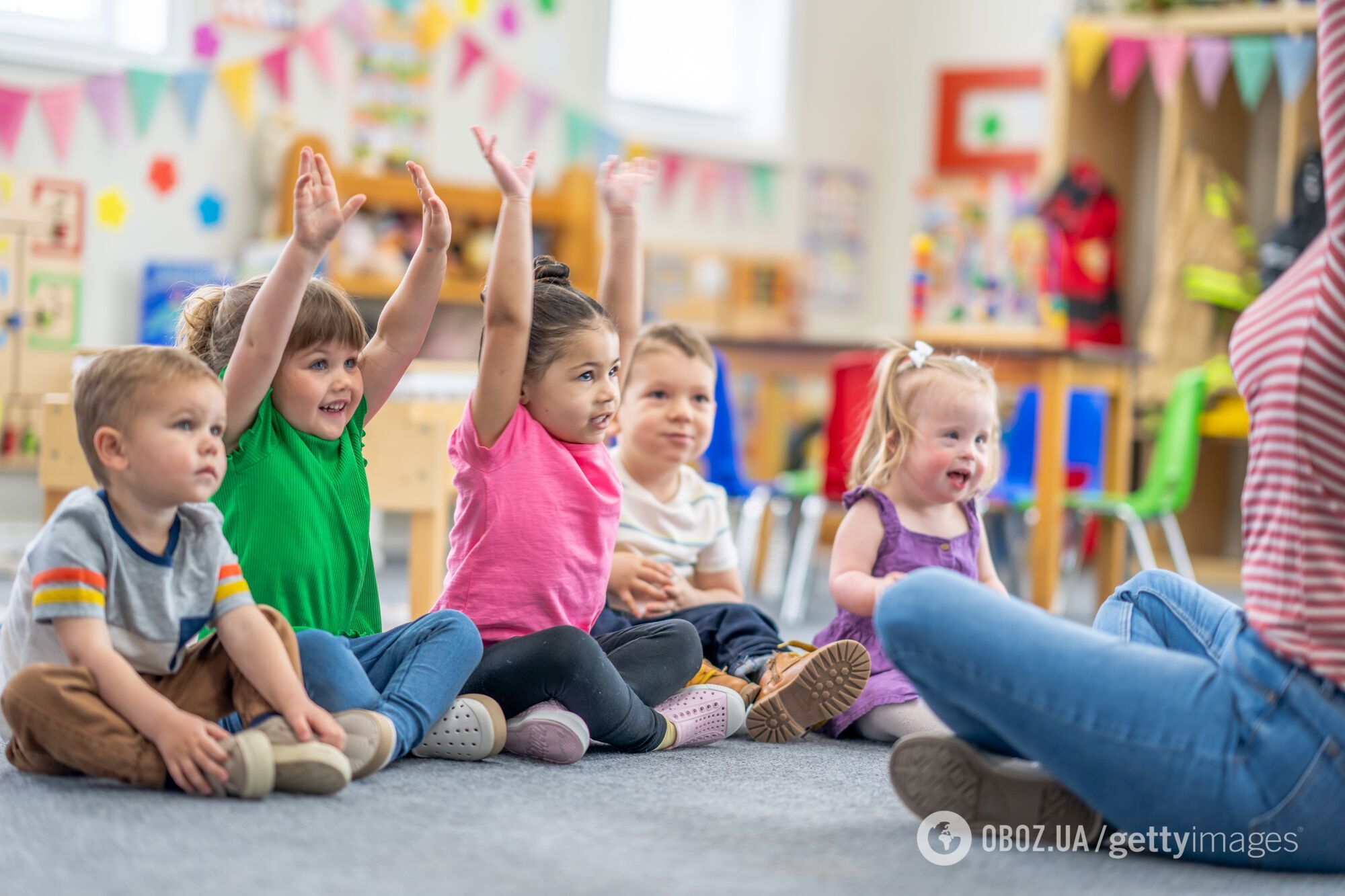 Діти йдуть до школи в 4 роки, нема домашніх завдань, а за перерву треба платити. Інтерв'ю з українкою про освіту в Нідерландах
