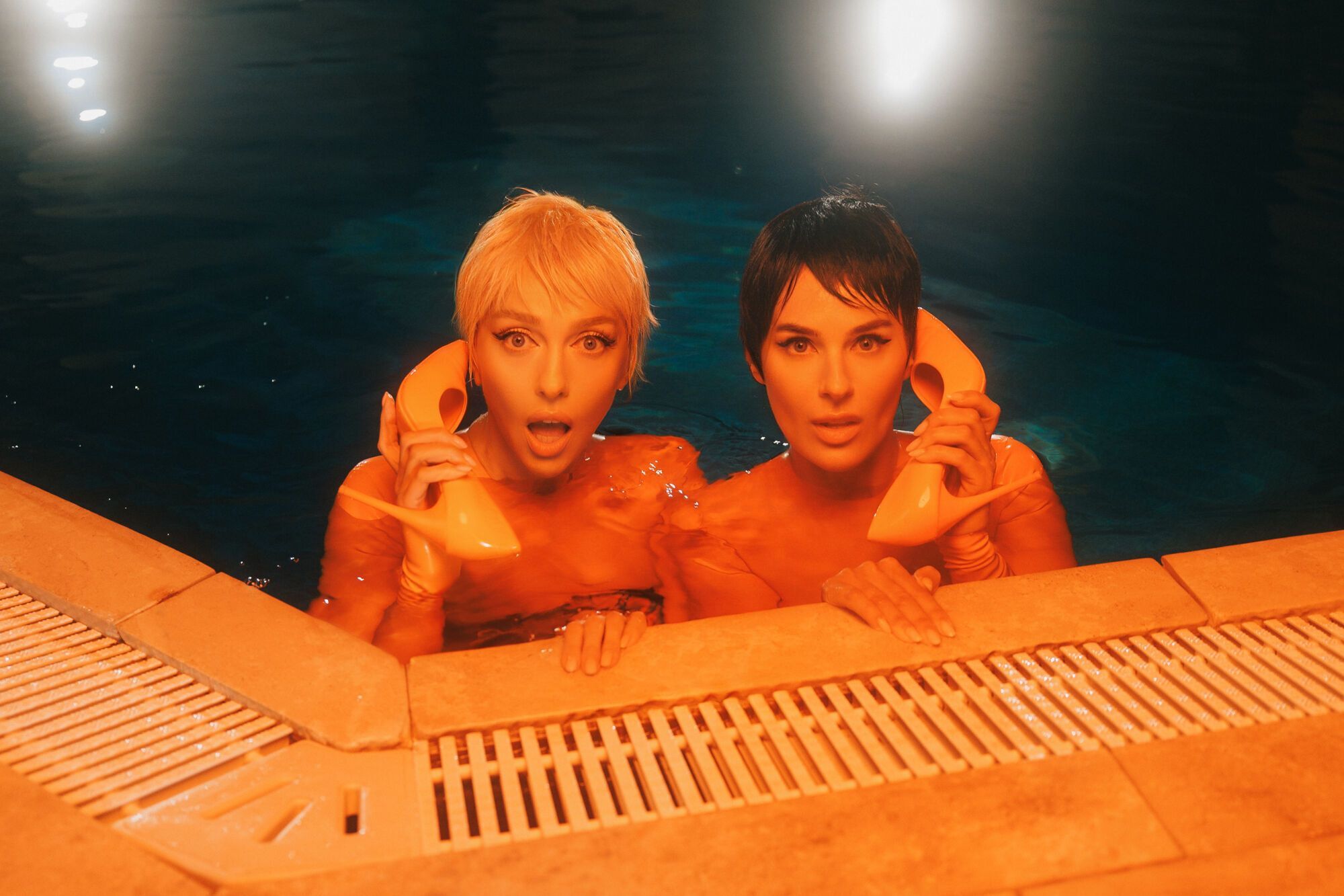 Продовження історії жовтого Феррарі: Оля Полякова випустила новий провокативний кліп "Лунає"