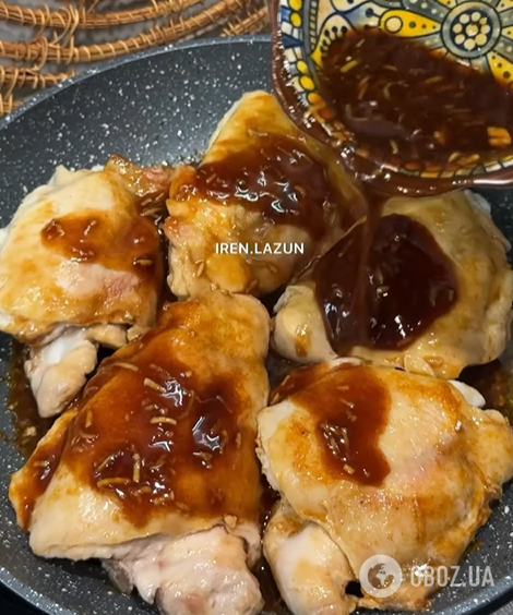 Сочные куриные бедра в медово-соевом соусе: как вкусно приготовить мясо к гарниру на обед