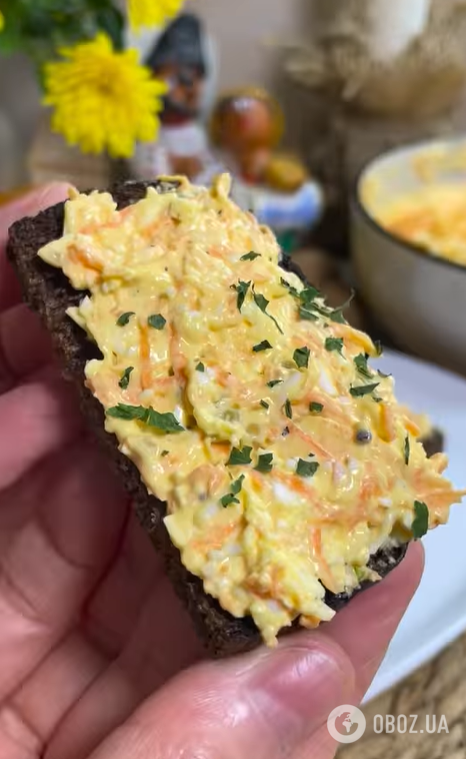 Элементарная намазка с морковью, сыром и чесноком: готовится 5 минут