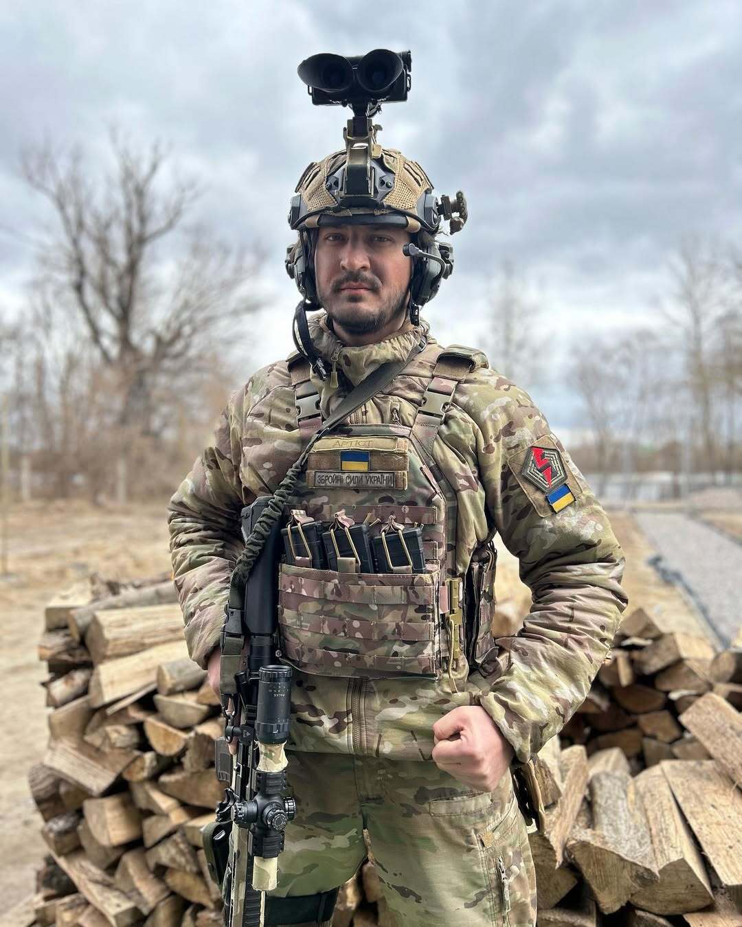 Актер, который с 2022 года защищал Украину, раскрыл болезнь, из-за которой его демобилизовали