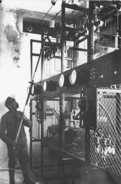 Дуже рідкісні кадри: Львів показали на столітніх фото