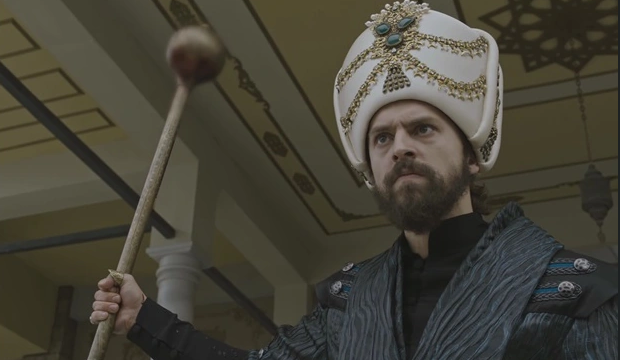 "Я з вами серцем". Зірка "Величного століття" звернувся до росіян на тлі кровопролиття в Україні