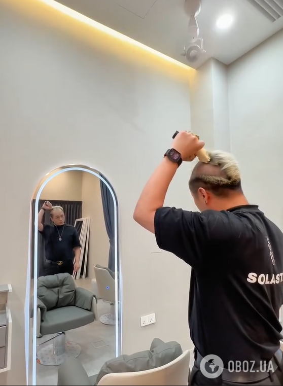 "Будто собака пожевала". В сети завирусилась ужасная детская стрижка, из-за которой парикмахеры горе-салона побрились налысо