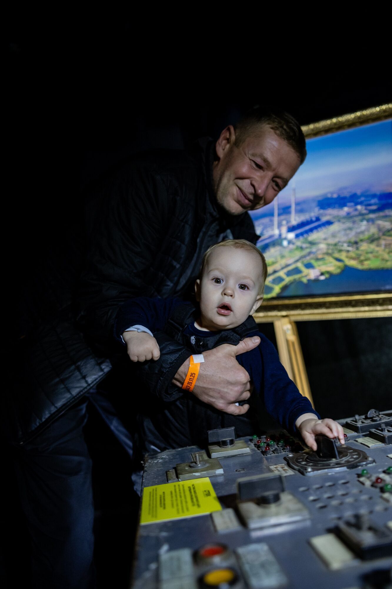 В Киеве состоялся допремьерный показ фильма "Последний Прометей Донбасса" о Кураховской ТЭС ДТЭК