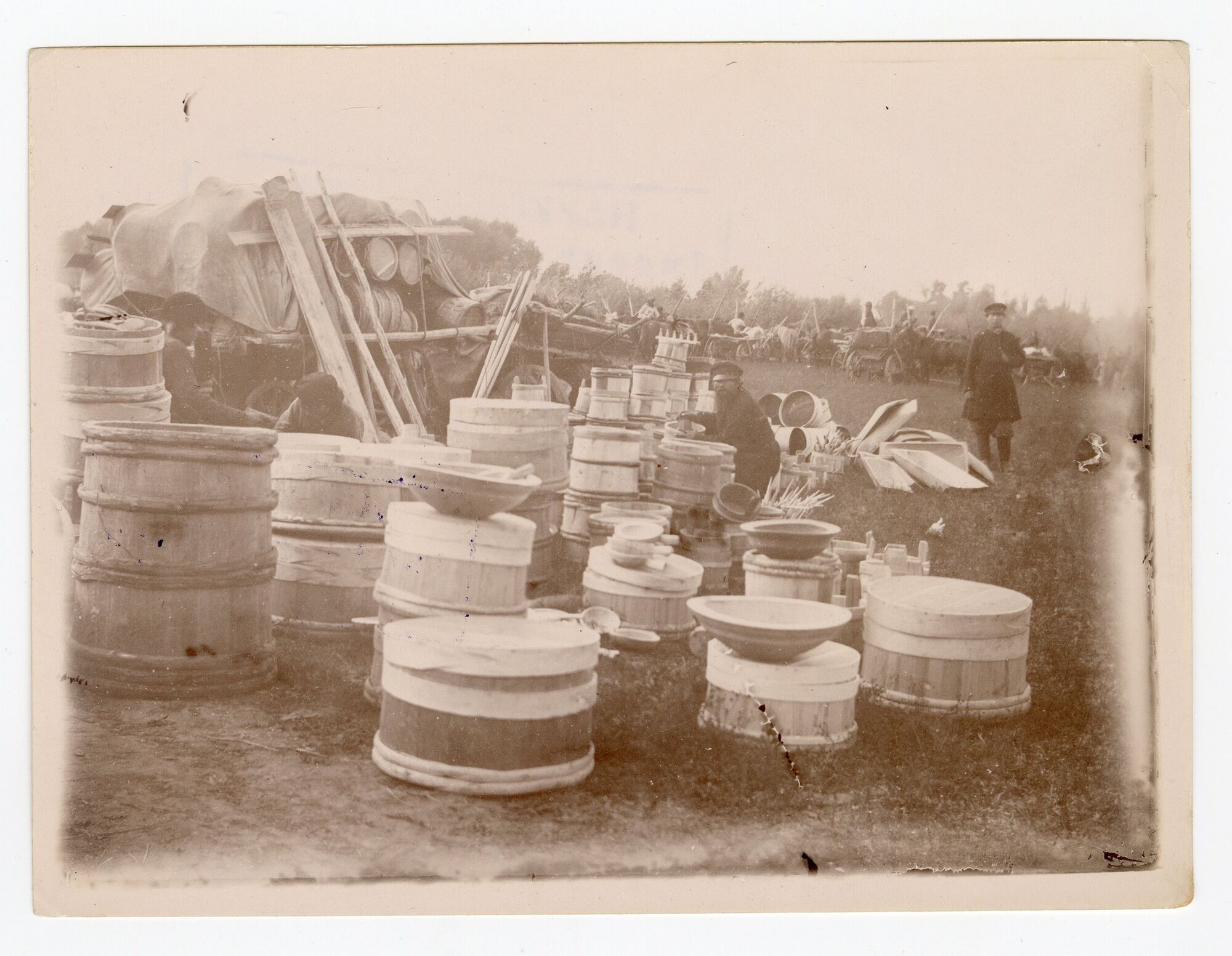 В сети показали ярмарку в Чернигове: кадрам более 100 лет