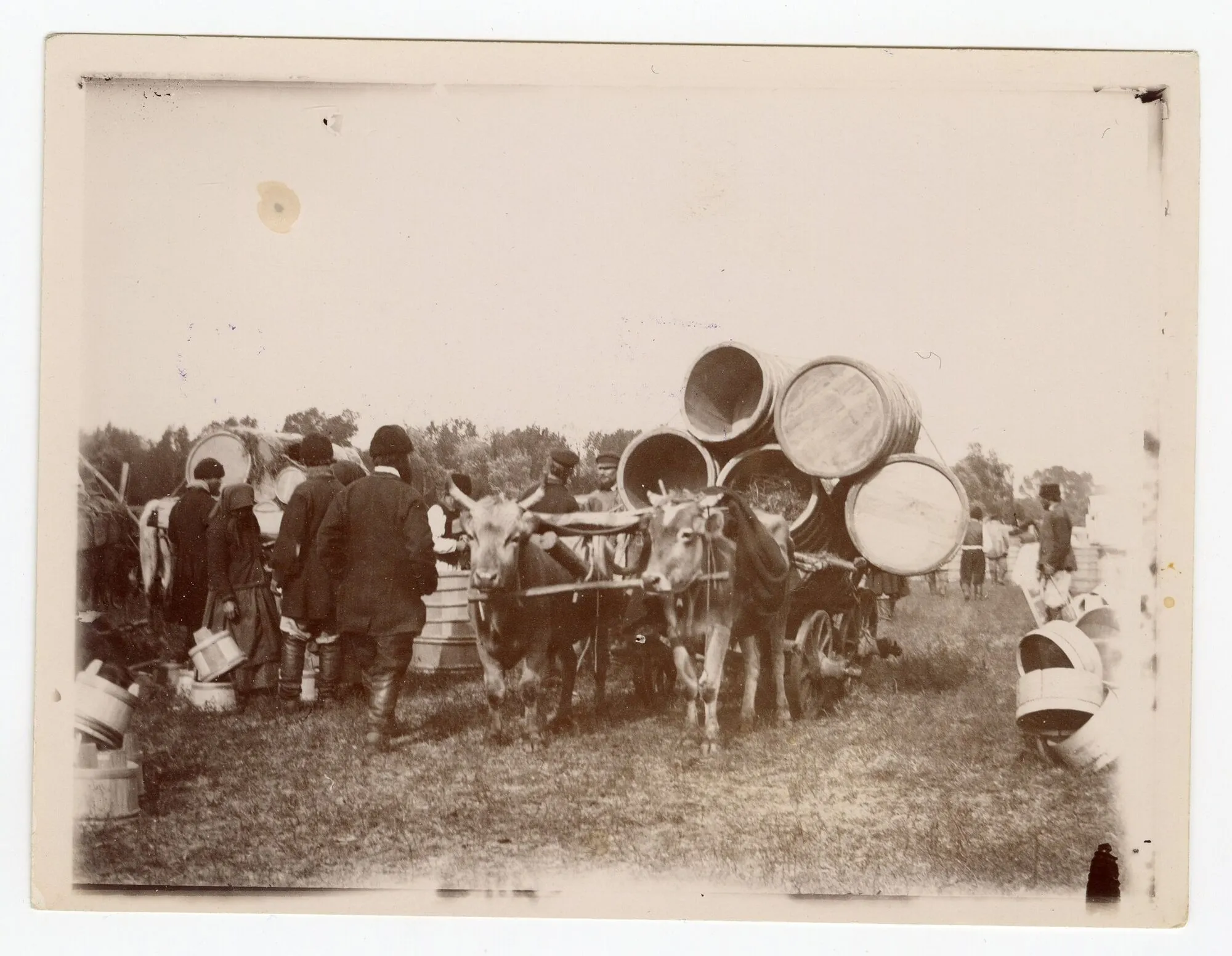 В сети показали ярмарку в Чернигове: кадрам более 100 лет