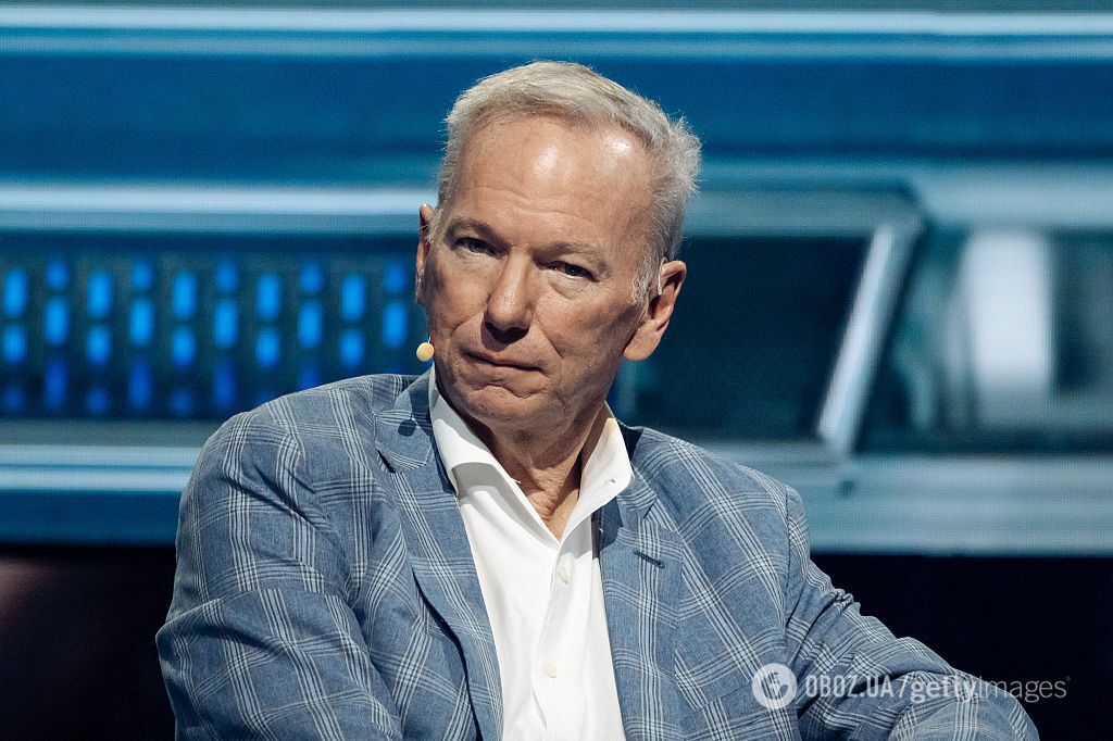 Колишня коханка ексгендиректора Google звинуватила мільярдера у зґвалтуванні та моторошному стеженні. Документи