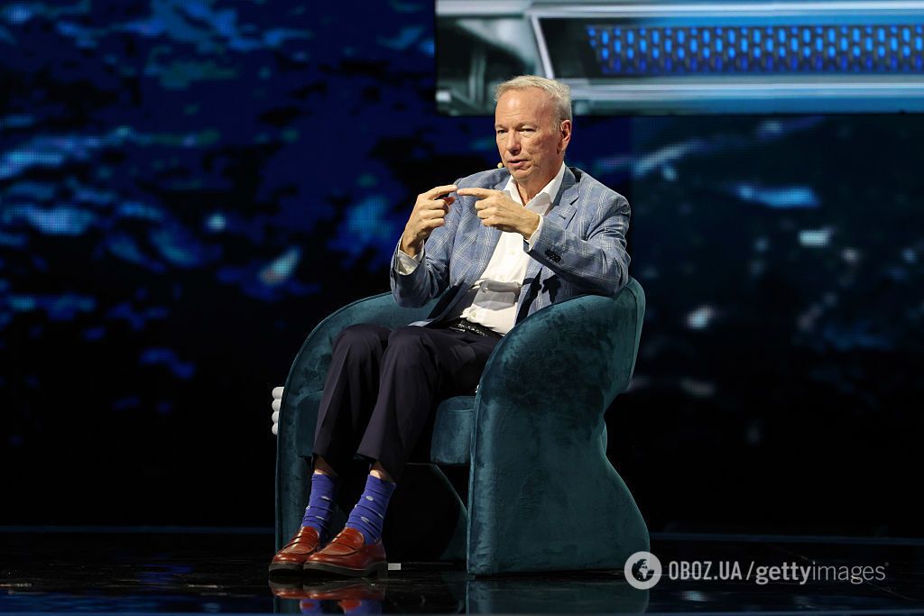 Колишня коханка ексгендиректора Google звинуватила мільярдера у зґвалтуванні та моторошному стеженні. Документи