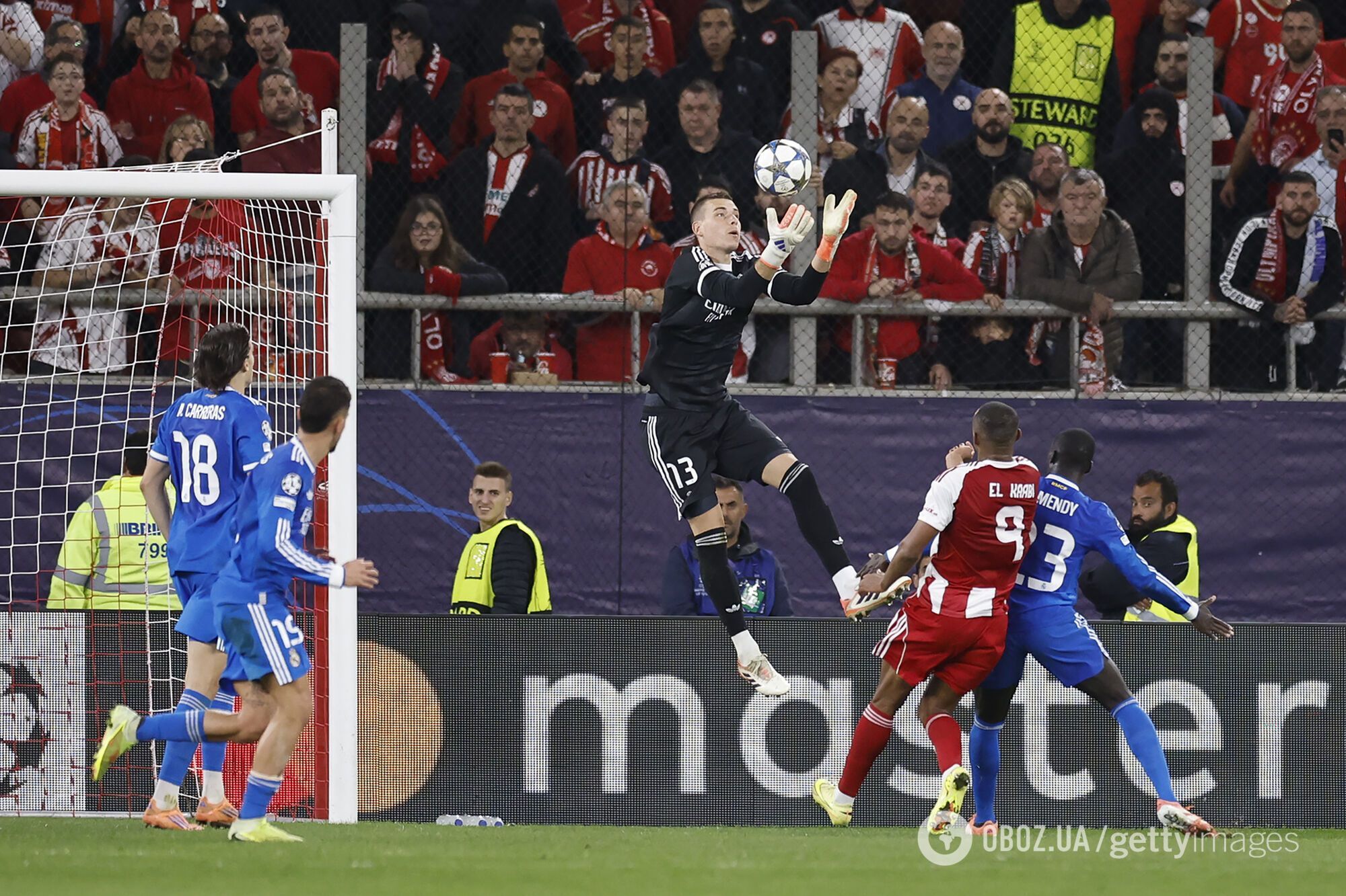 Стало известно, что сказали в "Реале" Лунину после того, как он пропустил три гола в Лиге чемпионов