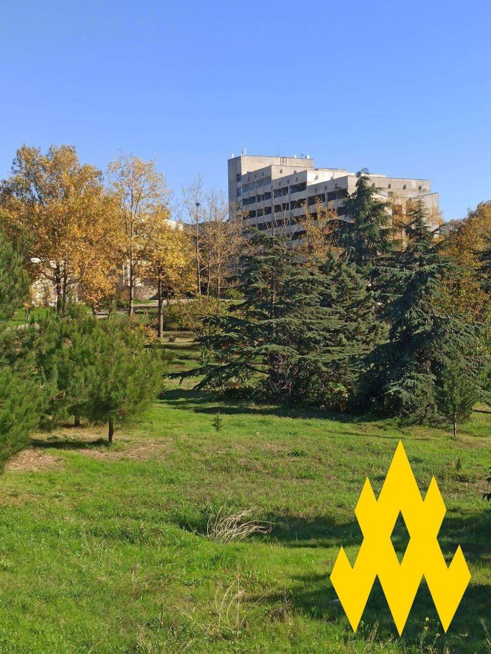 Оккупанты используют базы отдыха в Севастополе для маскировки своих подразделений – "Атеш"