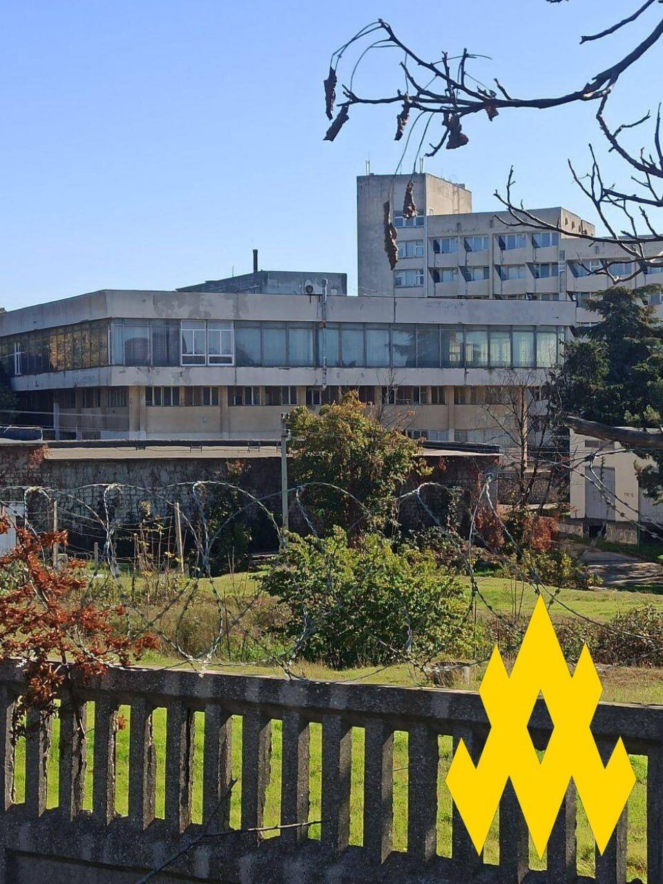 Оккупанты используют базы отдыха в Севастополе для маскировки своих подразделений – "Атеш"