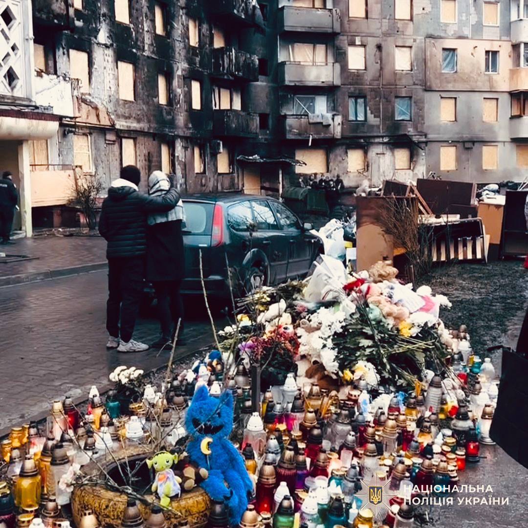 "Її мама загинула, сестричка досі в лікарні": у Тернополі померла 12-річна дівчинка, яка постраждала від атаки РФ