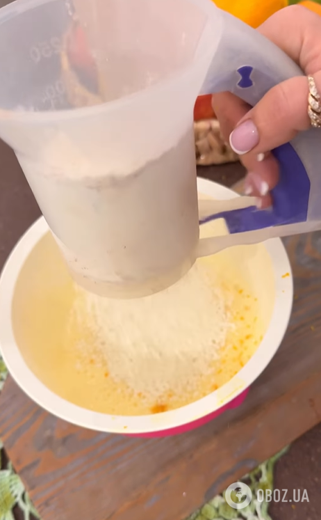 Пухлый морковный кекс для семейного чаепития: делимся простым рецептом домашней выпечки