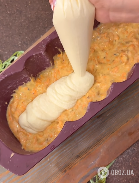 Пухлый морковный кекс для семейного чаепития: делимся простым рецептом домашней выпечки