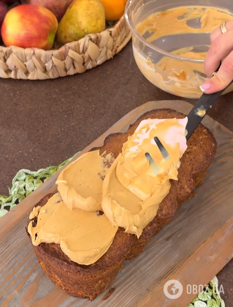 Пухлый морковный кекс для семейного чаепития: делимся простым рецептом домашней выпечки