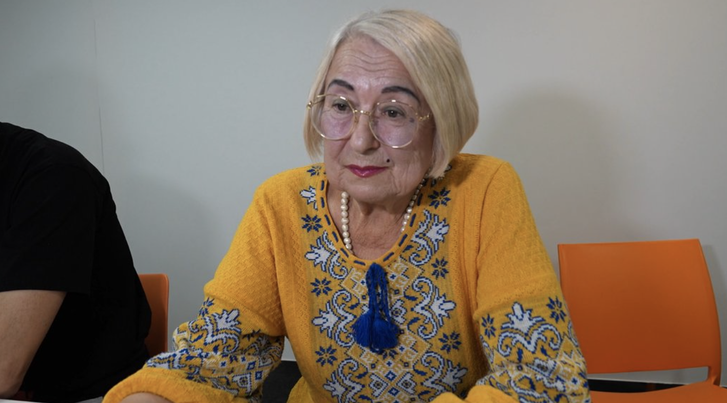 "Передайте моє велике "фе". Стало відомо, як написала Радіодиктант 2025 рекордсменка Христина Гоянюк