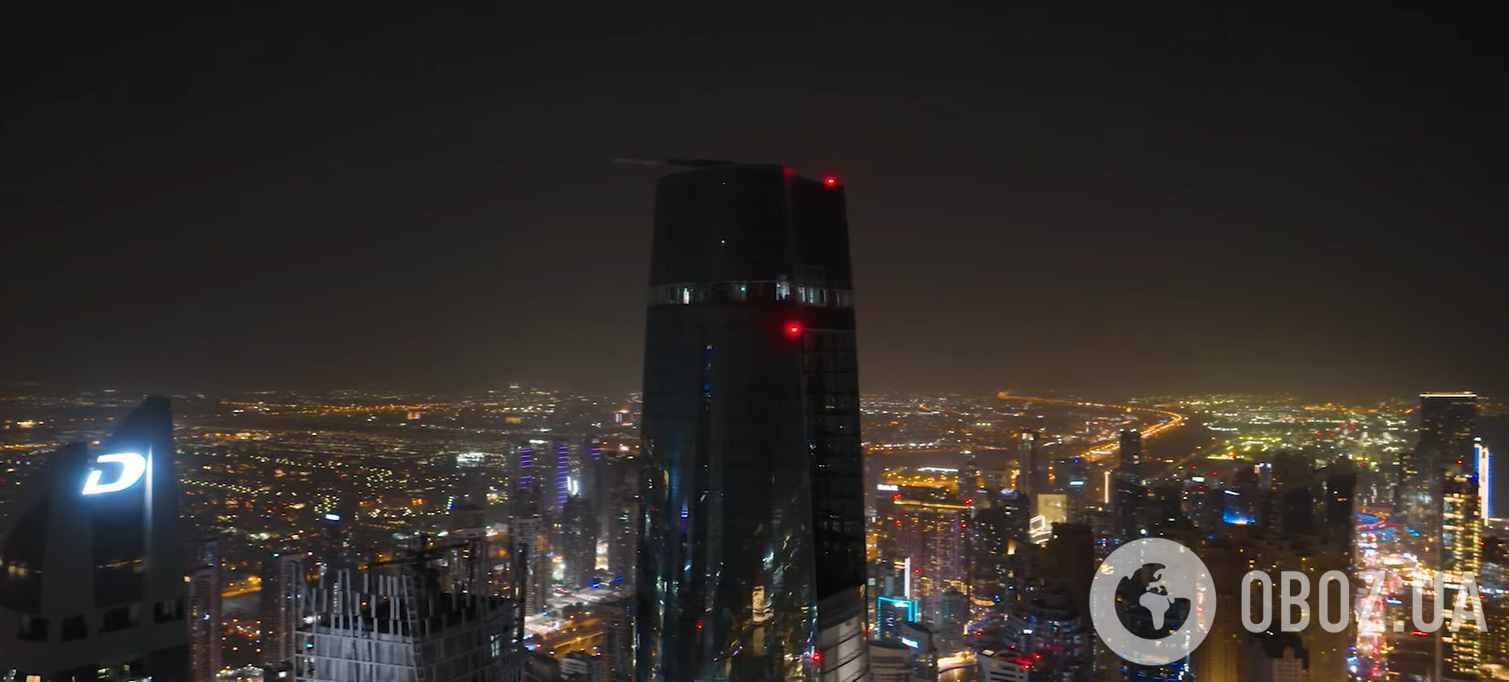 Имеет 82 этажа: где открыли самый высокий отель в мире