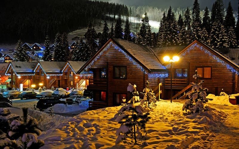 Котедж на Новий рік 2026 в Карпатах, ціна