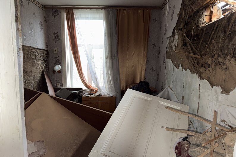 Його вбила Росія: на Сумщині внаслідок ворожої атаки у власному будинку загинув працівник "Укрзалізниці". Фото