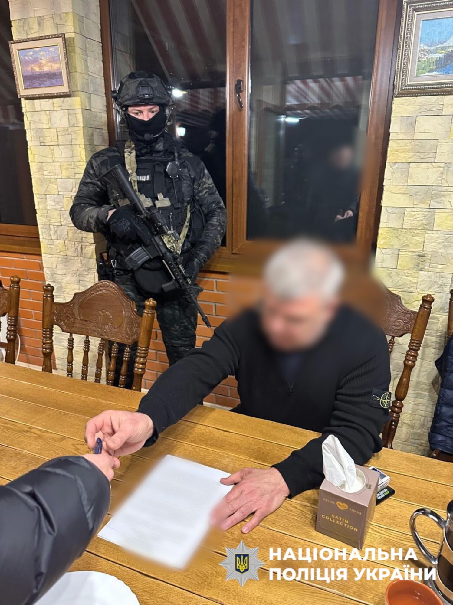 Завладели 15 млн грн: полиция разоблачила схему хищения средств на ВСУ. Фото