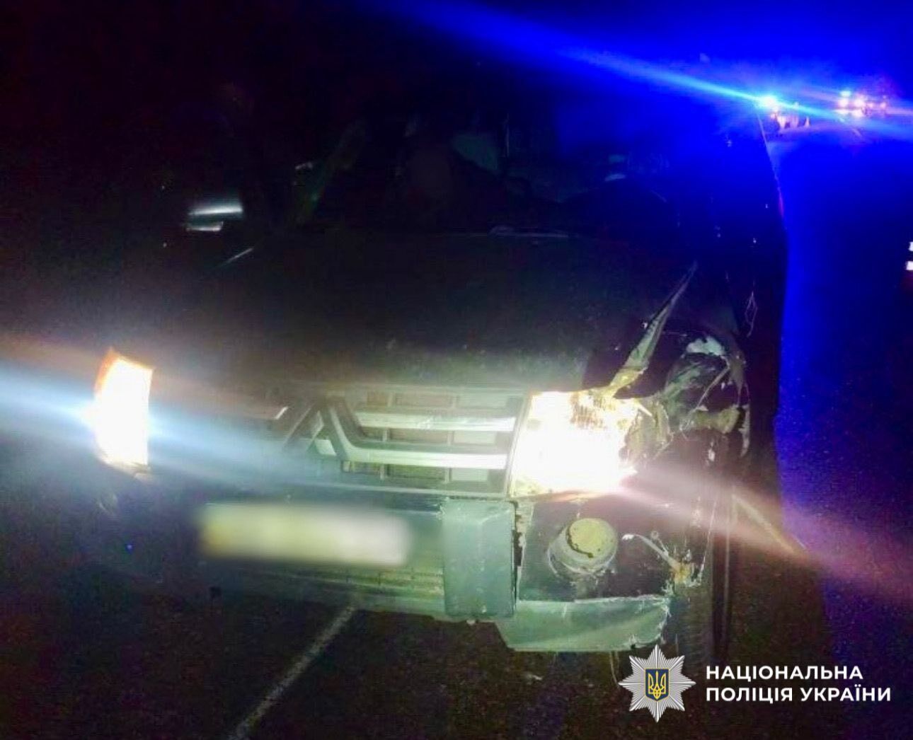 На Киевщине внедорожник на скорости сбил насмерть пешехода. Подробности ДТП и фото