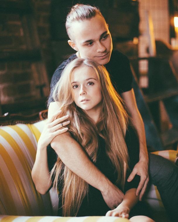 40-річна зірка "Фабрики зірок" Лавіка розсекретила стать майбутньої дитини: що відомо про її чоловіка