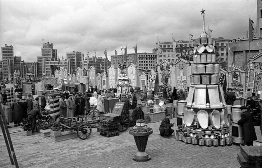 Харьков в 40-х годах: в сети показали интересные фото