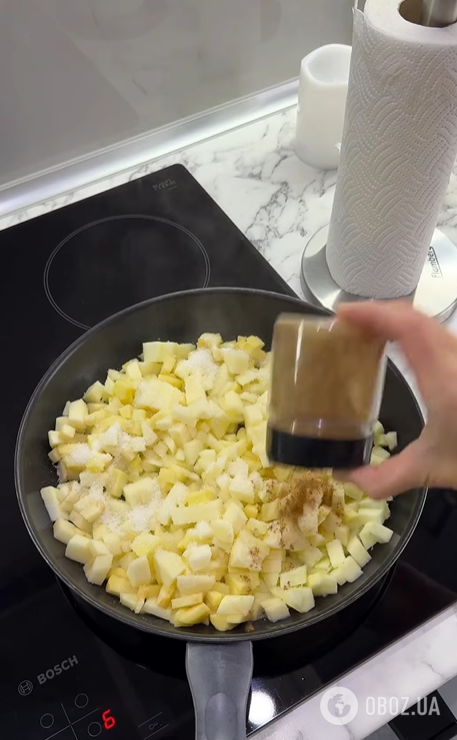 Пухкі домашні рогалики з яблуками: ділимось ідеальним рецептом тіста