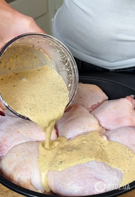 Соковита запечена курка в майонезі: ділимось рецептом найкращого маринаду