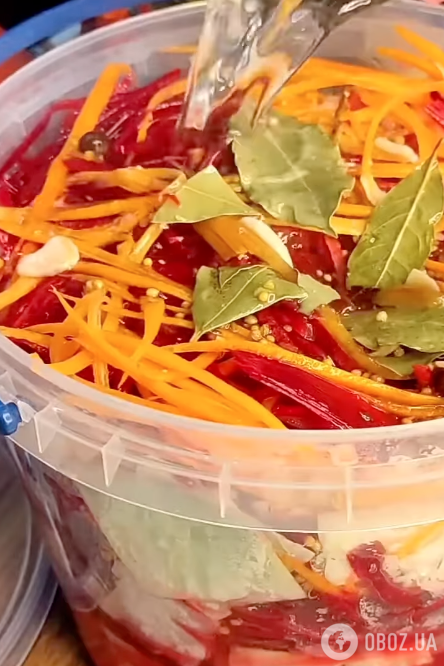 Корисна і смачна капуста "Пелюстка": ділимося найпростішим рецептом зимової закуски