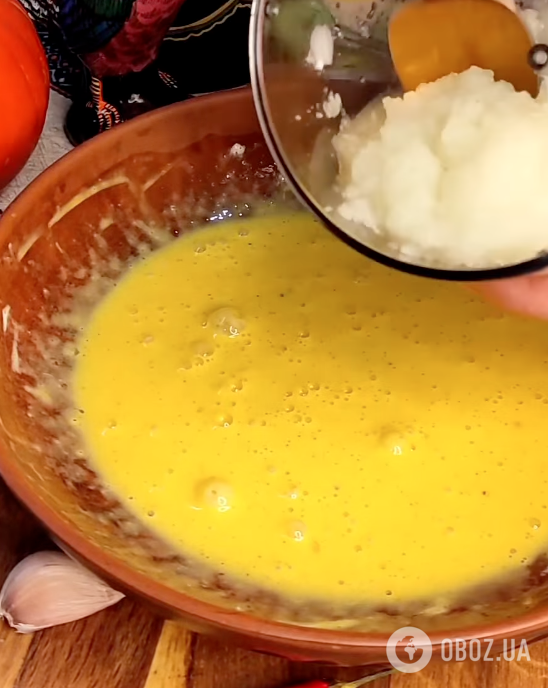 Идеальный луково-сырный кляр для сочных и вкусных отбивных: делимся рецептом