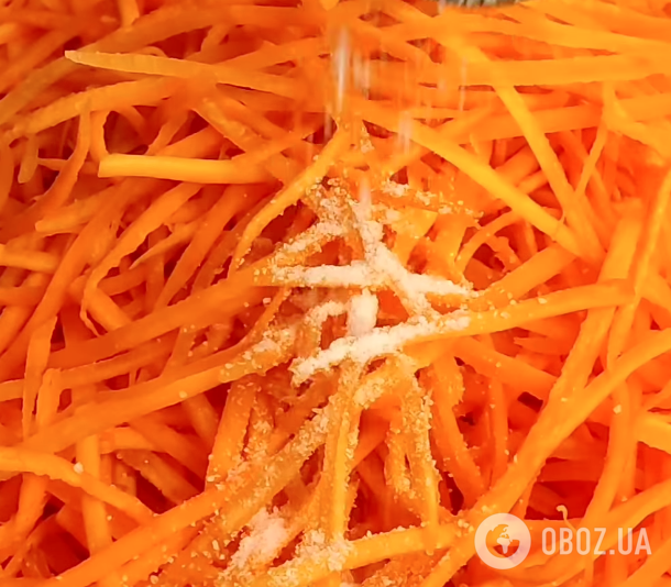 Морковь по-корейски "Пальчики оближешь": готовится закуска 5 минут