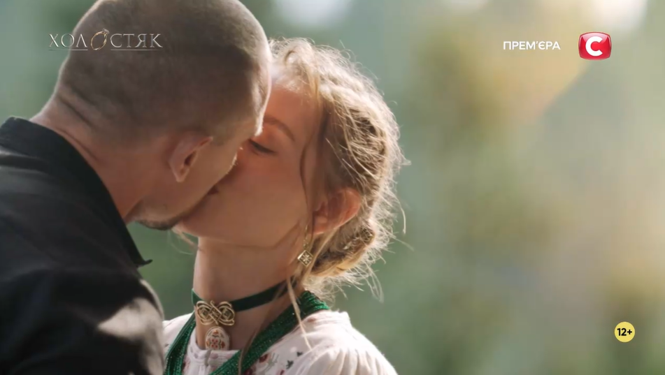 Побачення з українськими традиціями і церемонія троянд без Цимбалюка: як пройшов сьомий випуск "Холостяка 14"