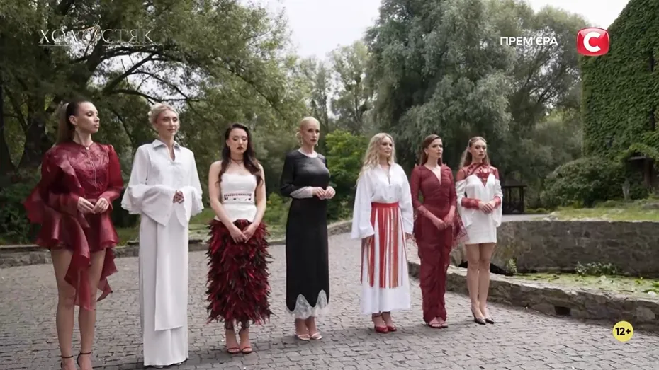 Побачення з українськими традиціями і церемонія троянд без Цимбалюка: як пройшов сьомий випуск "Холостяка 14"