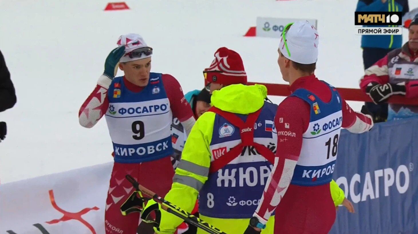 Триразовий олімпійський чемпіон злетів з котушок на Кубку Росії з лижних гонок, напавши на суперника. Відео