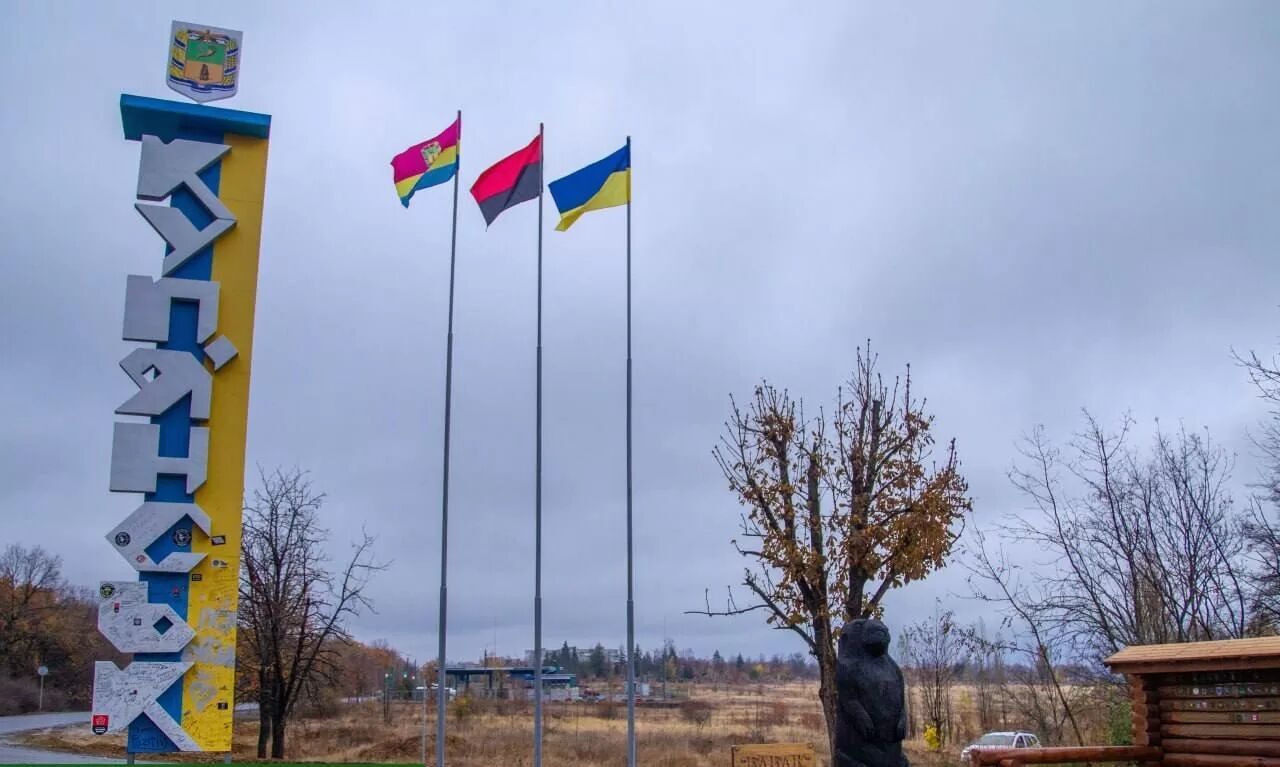 "Впереди очень много работы": эксперт оценил ситуацию в Купянске и объяснил планы врага. Карта