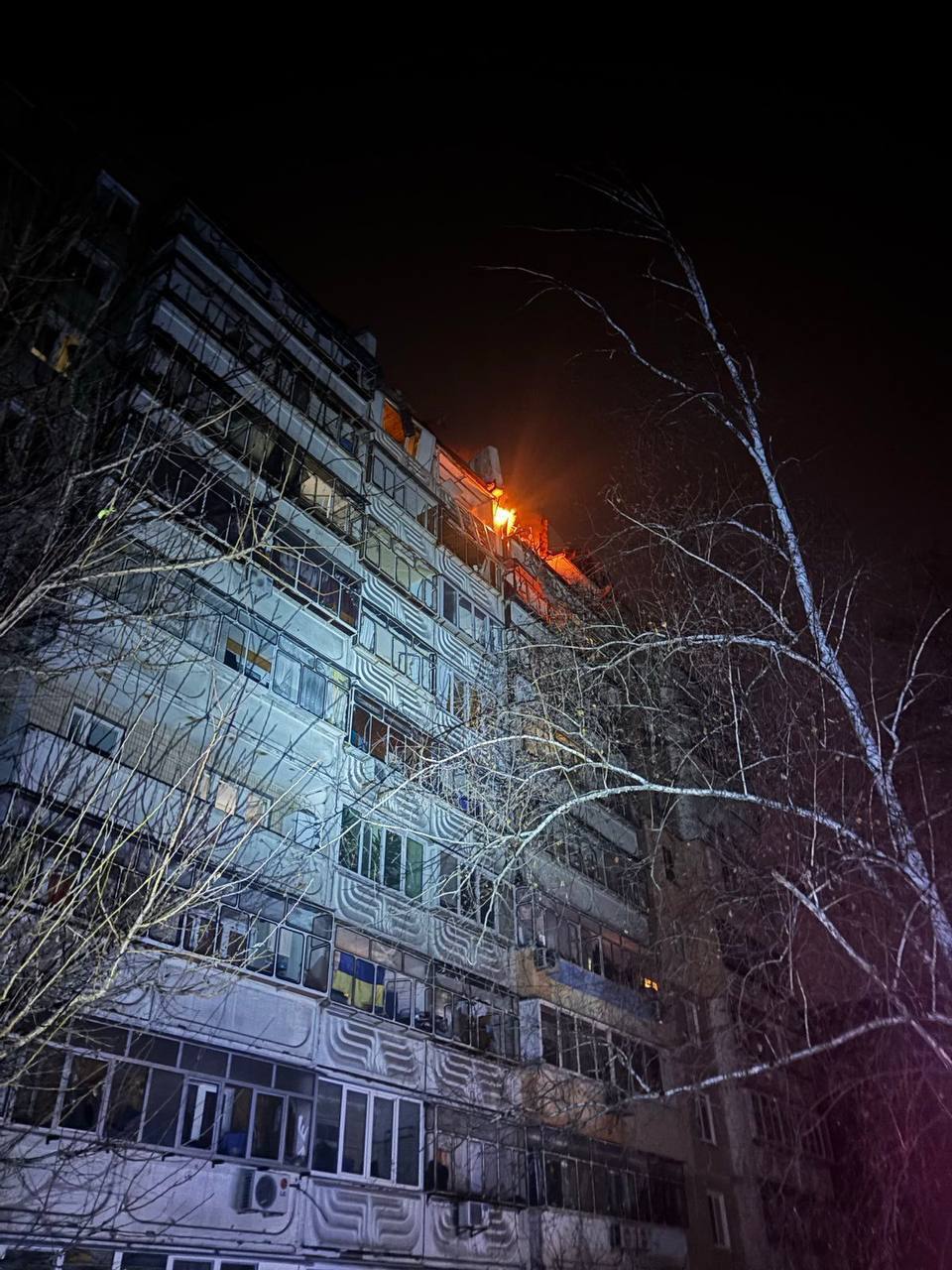 Погибла женщина, есть повреждения в нескольких районах: последствия российского обстрела на Киевщине. Фото