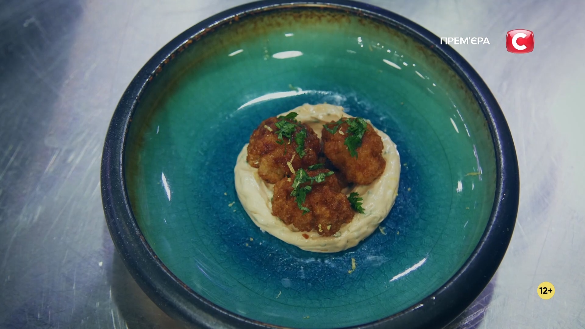 Кто покинул "МастерШеф 16" в четырнадцатом выпуске: "битву черных" завалила. Фото участницы и блюд