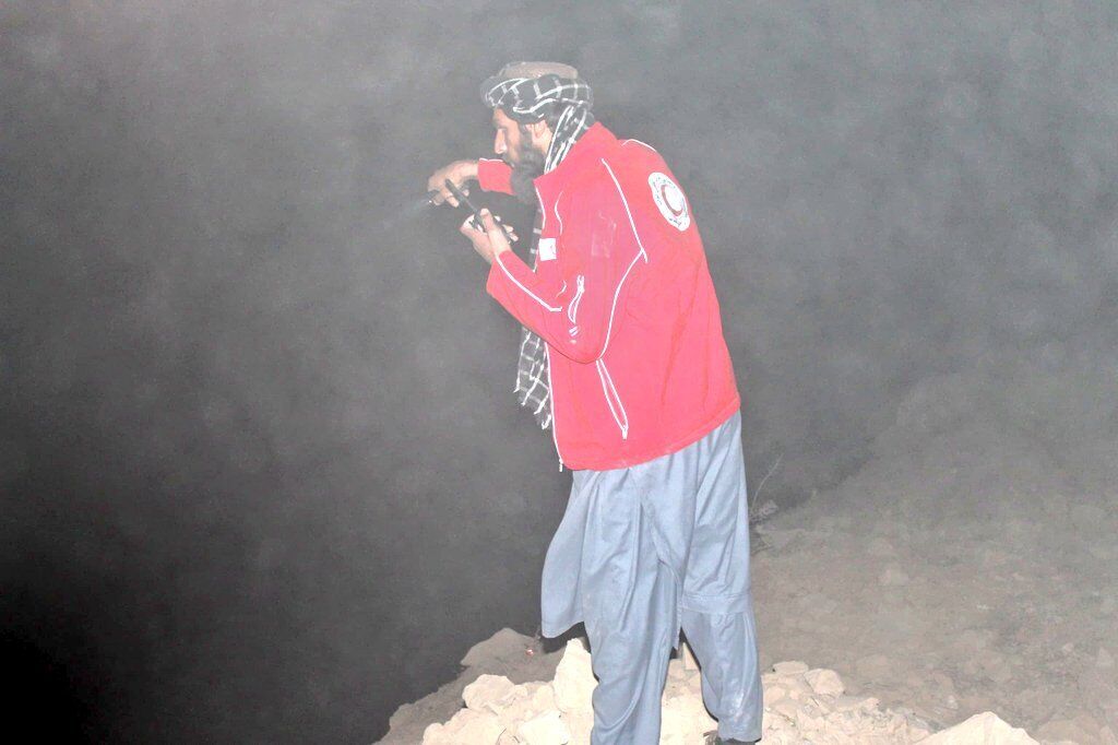 В Афганистане произошло мощное землетрясение: десятки людей погибли, сотни ранены. Фото и видео