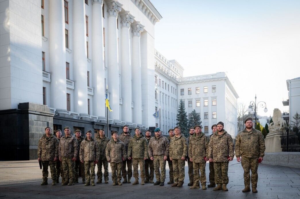 От них зависит результативность в наступлении и защите: Зеленский отметил воинов инженерных войск государственными наградами. Фото и видео