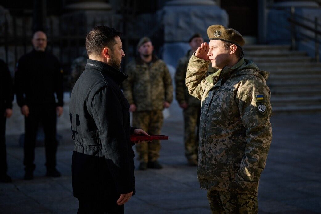 От них зависит результативность в наступлении и защите: Зеленский отметил воинов инженерных войск государственными наградами. Фото и видео