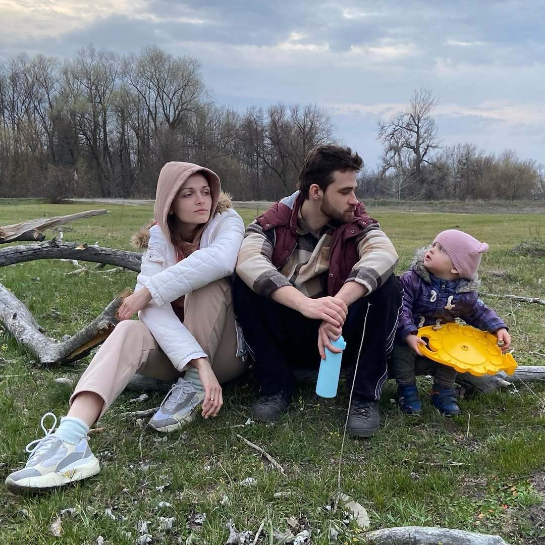 Актер-воин Даниил Мирешкин заявил о разводе с женой: что погубило их брак