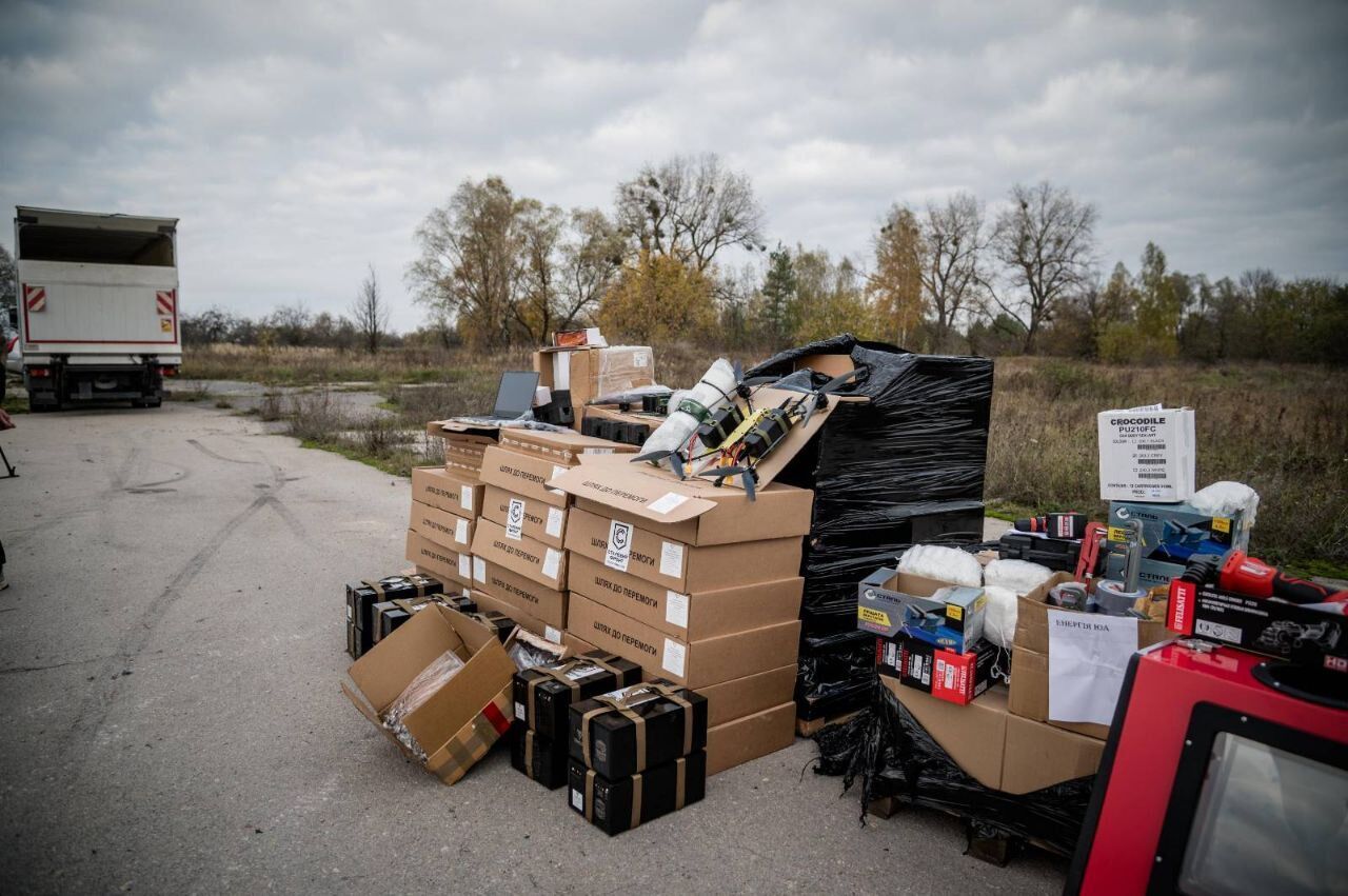 "Сталевий фронт" передав 157-й бригаді партію допомоги на 120 млн грн