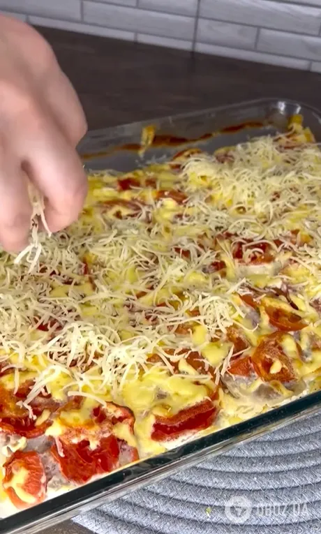 Ситна картопляна запіканка на вечерю: додайте багато сиру