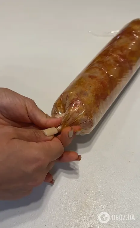 Як приготувати домашню курячу ковбасу на бутерброди: в складі лише натуральні компоненти