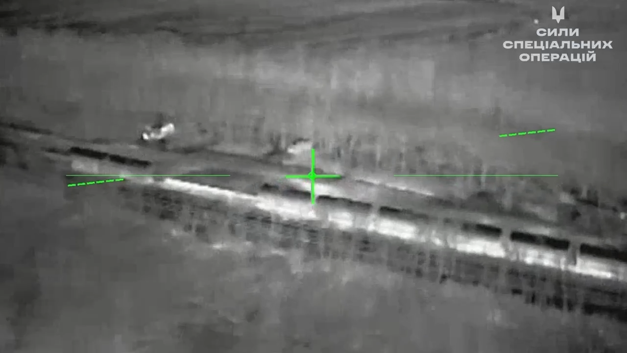 "Ворог не може почуватись у безпеці": прикордонники показали, як нищать російські блокпости у Брянській області. Відео