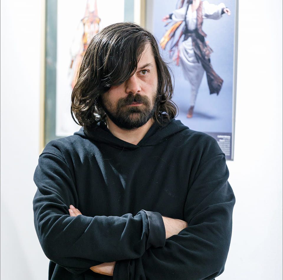 Россия разрушила дом украинского художника в Киеве: выбиты окна, разбита крыша, но все живы. Фото последствий