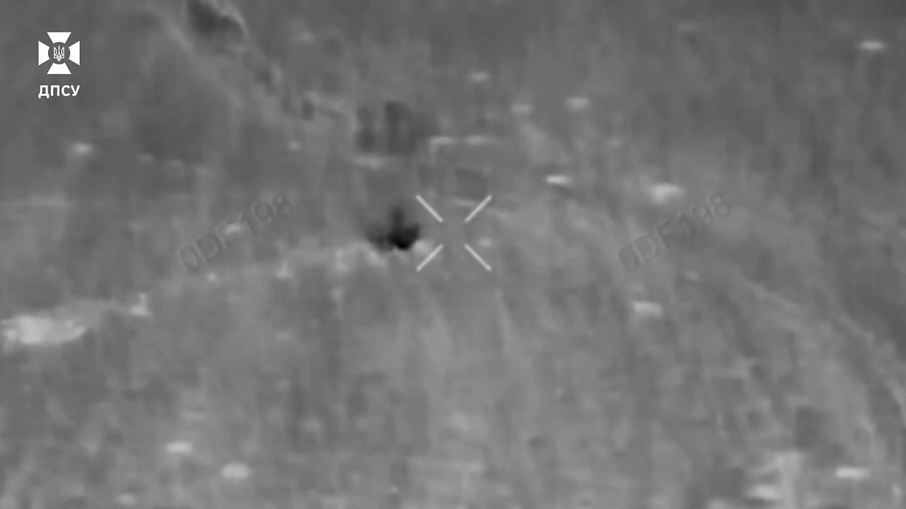 У врага минус укрытия, средства связи и не только: в ГПСУ показали точную работу на Северо-Слобожанском направлении. Видео