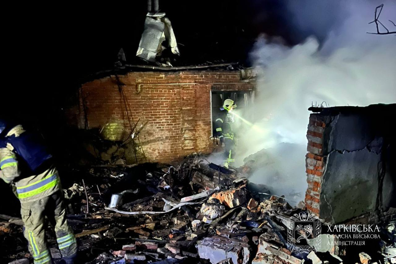 Окупанти атакували Харківщину: стались пожежі, серед постраждалих – вогнеборці. Фото